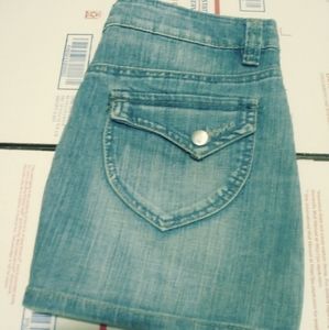 GRASE MINI SKIRT JEANS UPSCALE DESIGN.